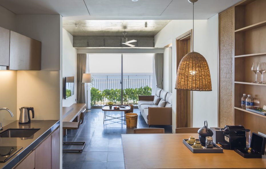 Trúc Mây/ One Bedroom Oceanfront Apartment With Balcony