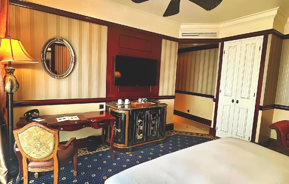 Heritage Deluxe King/Twin Ocean view