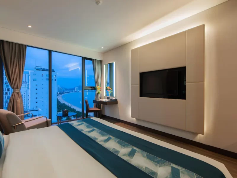 Grand Deluxe Seaview Double/Twin