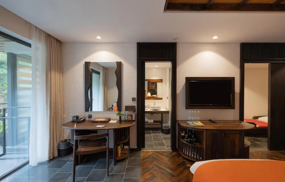 Deluxe Room Garden View With Children Themed Room