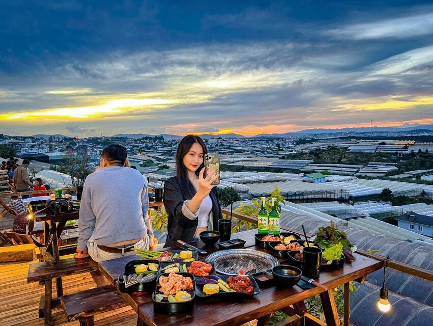 TOUR ĐÀ LẠT | THIÊN ĐƯỜNG SĂN MÂY | CAFE LỜI CỦA GIÓ | PUPPY FARM | THÁC DATANLA
