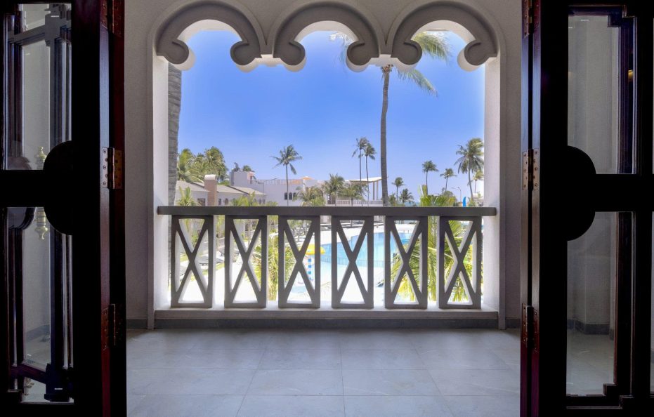 Premium Pool View Double