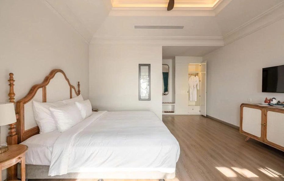 Bungalow Beach Front