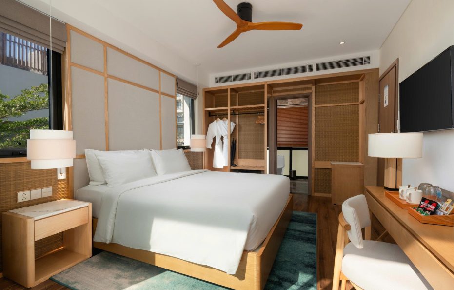 Three Bedroom Beach Front Pool Villa