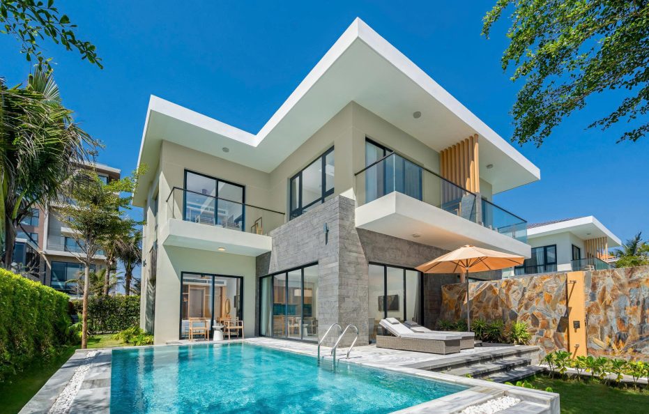 Three Bedroom Beach Front Pool Villa