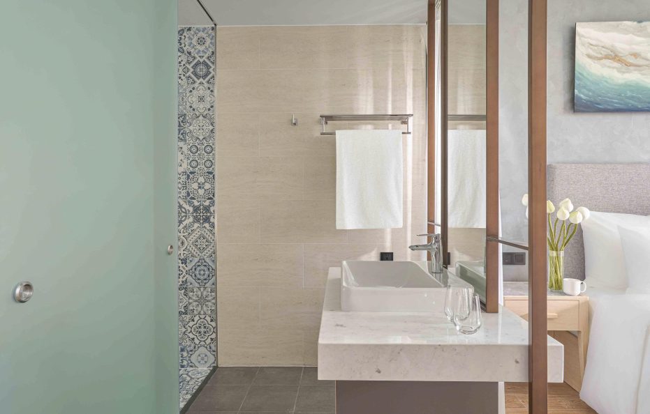 Deluxe Balcony City View