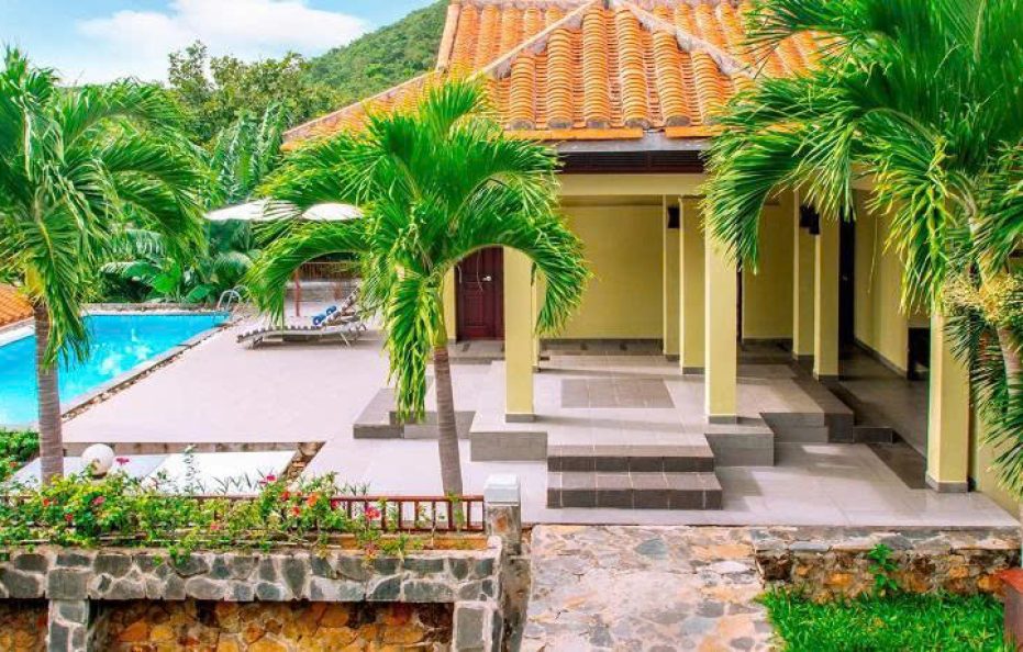 Family Three Bedroom Villa