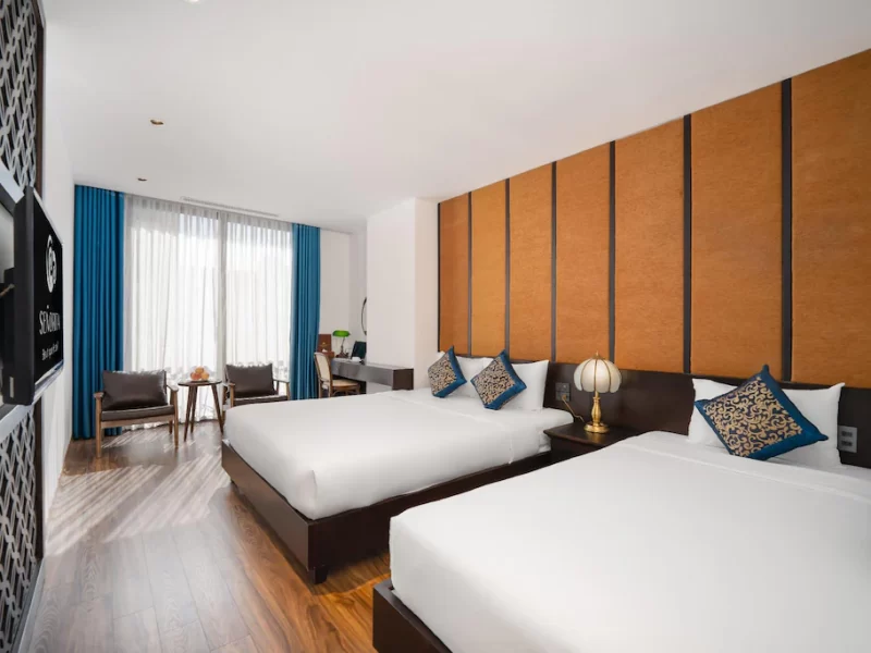 Deluxe Triple Room with Balcony