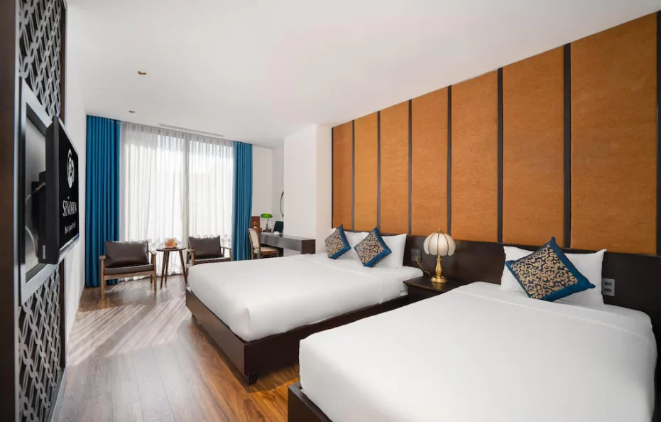 Deluxe Triple Room with Balcony