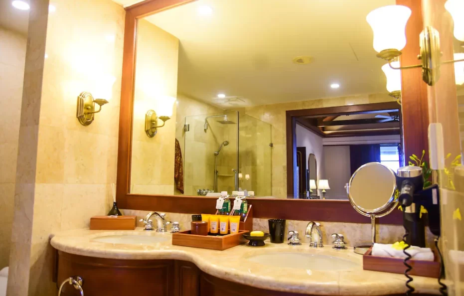 Two-Bedroom Presidential Suite