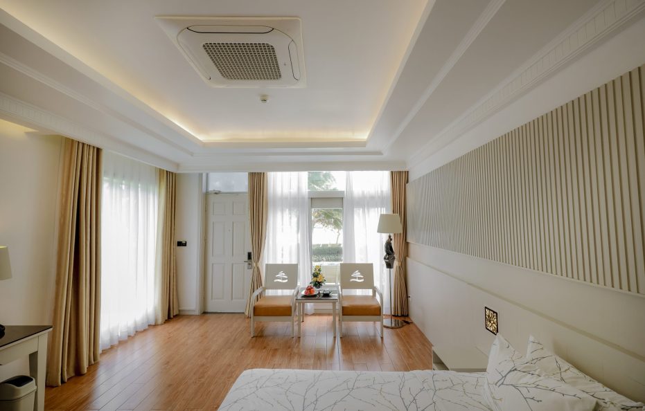 Deluxe Bungalow Beach Front