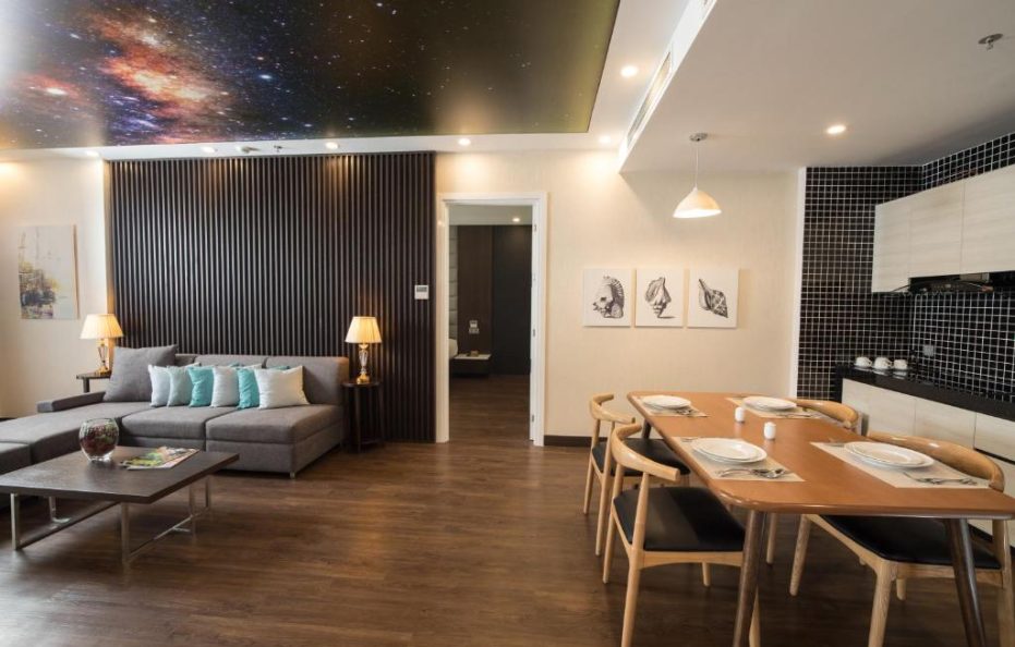 Two Bedroom Royal Penthouse with Cityview