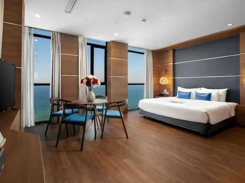 Beach Front One Bedroom Apartment