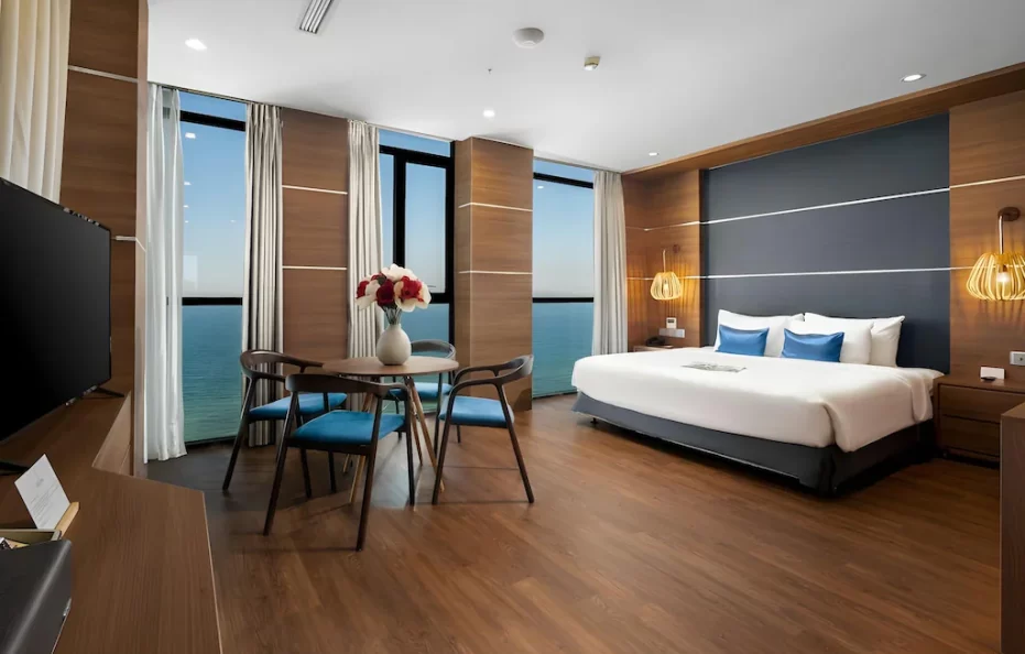 Beach Front One Bedroom Apartment