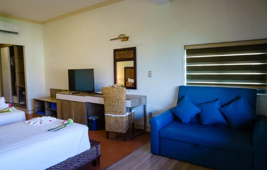 Premium Window Garden View