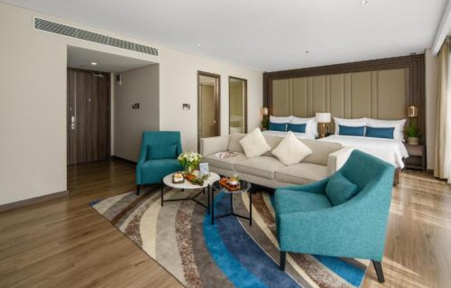 Executive Family Room