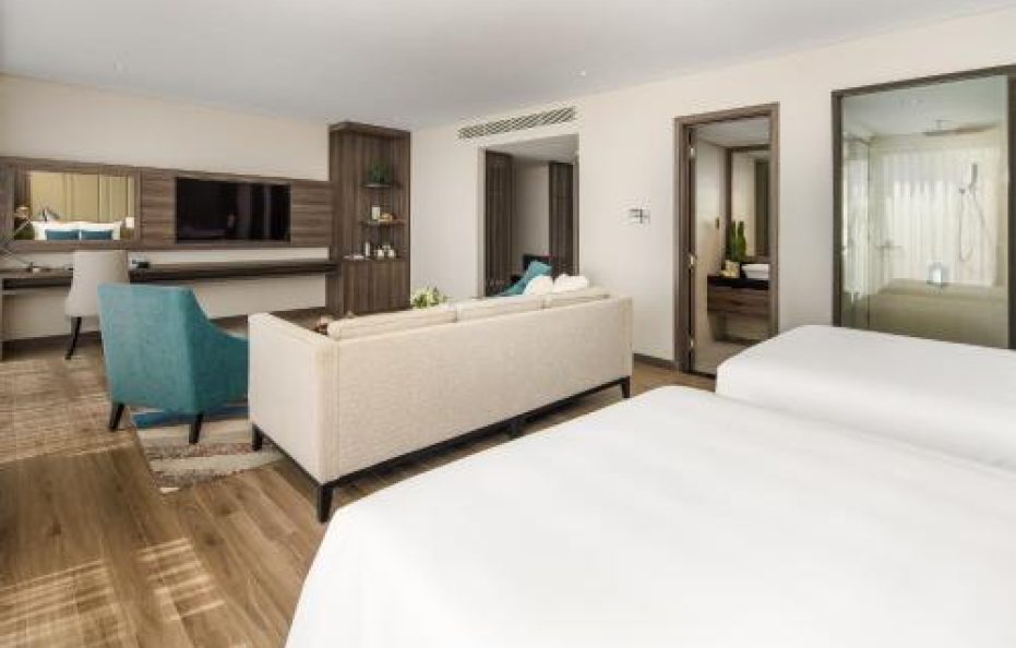 Executive Family Room