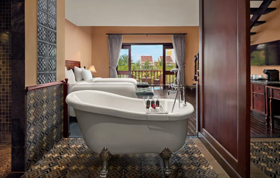 Duplex Suite with Balcony