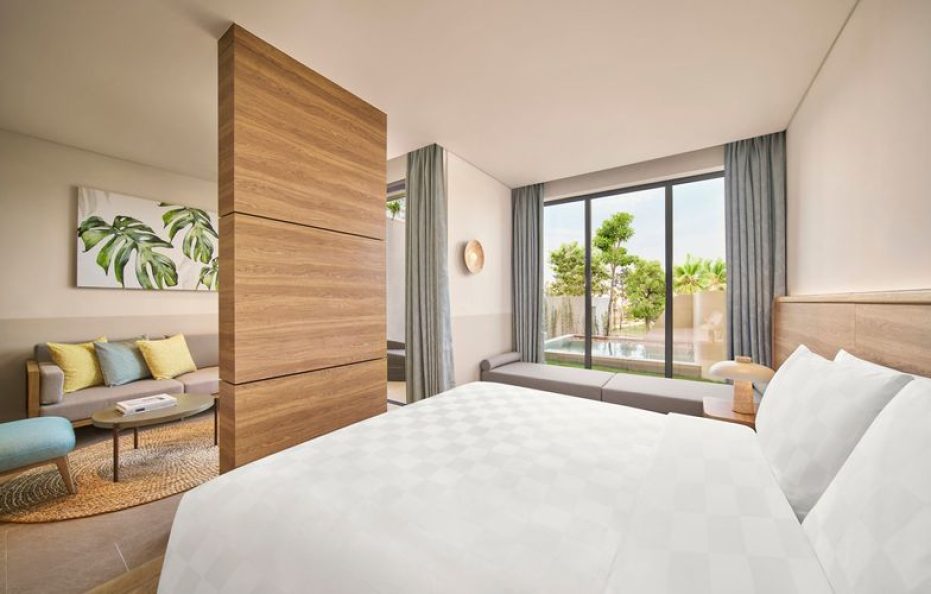 3 Bedroom Beach Pool Villa