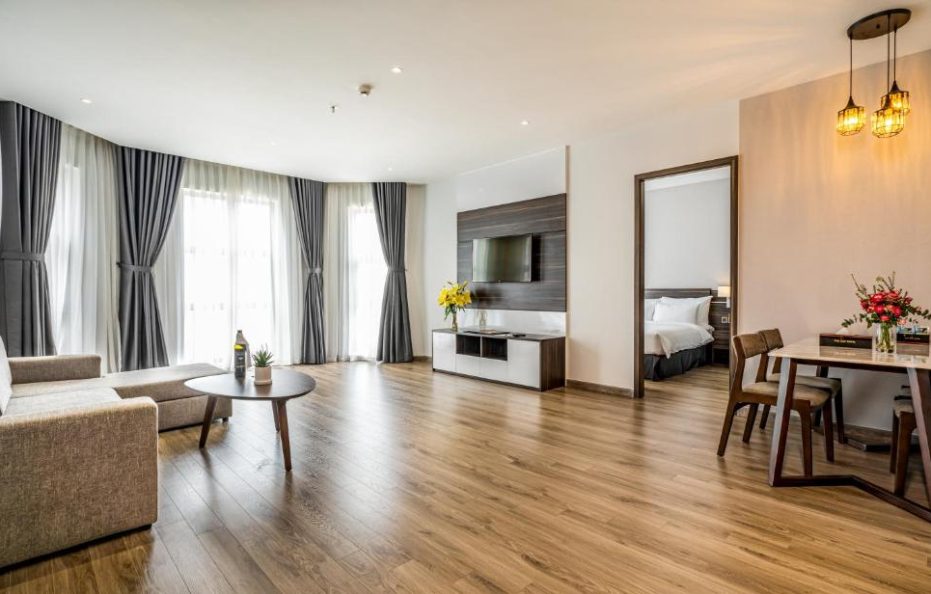 Premier City View Room