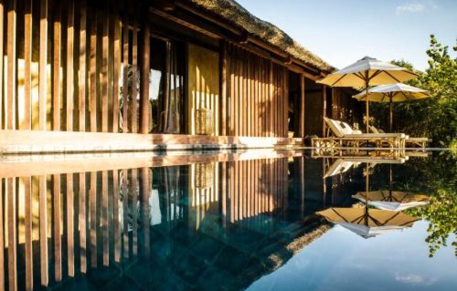 1-Bedroom Beachfront Pool Villa