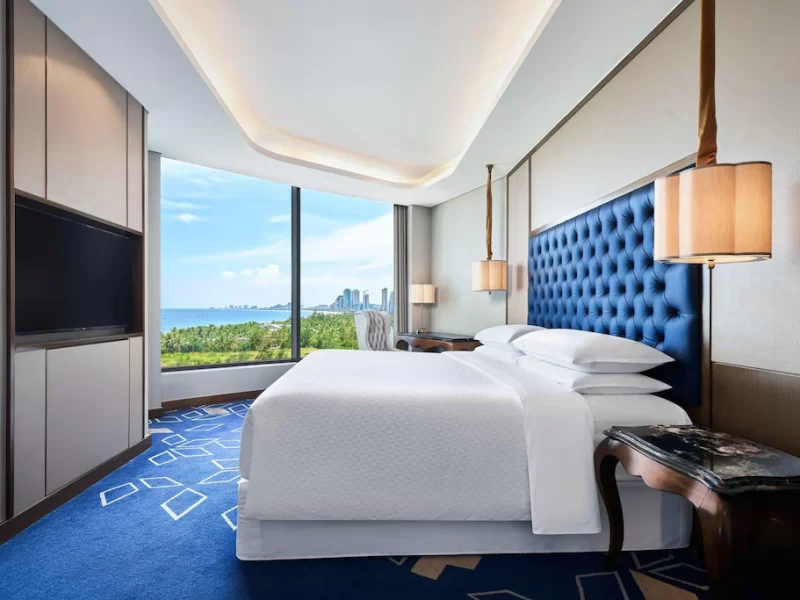 Panoramic Corner Suite Oceanview