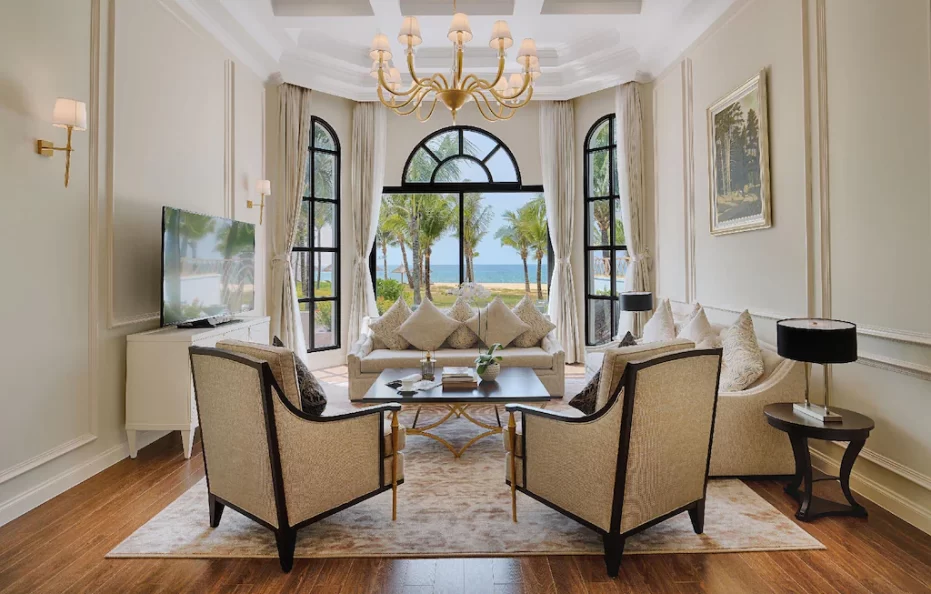 The Level 3-Bedroom Villa Garden View With Private Pool