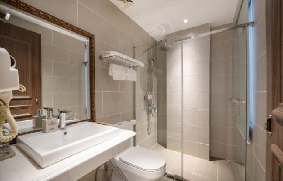 Deluxe Twin with Balcony