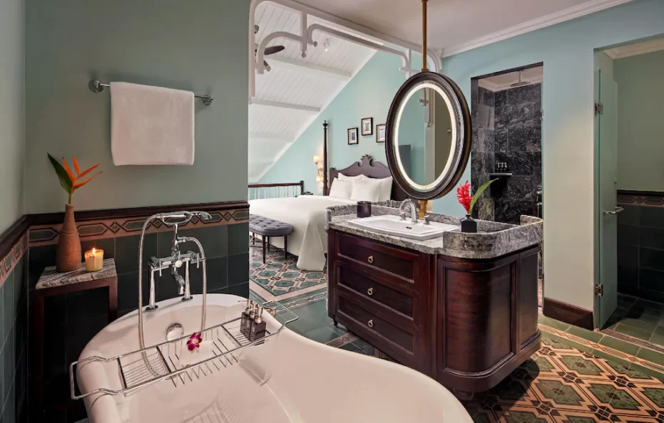 Executive Duplex Suite with Balcony