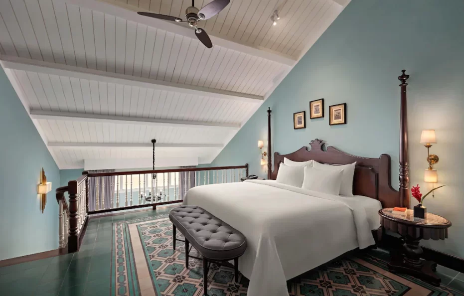 Executive Duplex Suite with Balcony