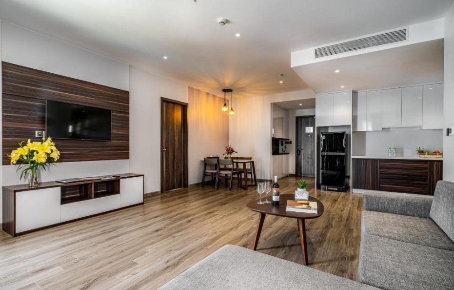 Premier City View Room