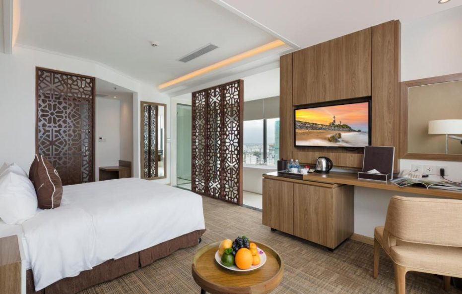 Comodo Suite Balcony Ocean View