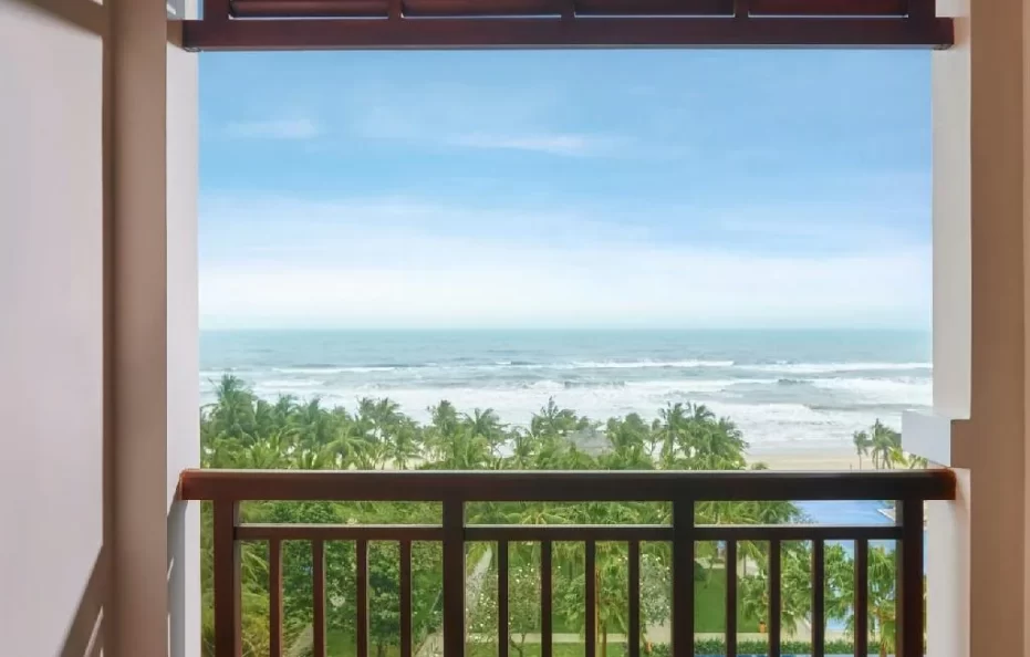 Deluxe Room with Ocean View