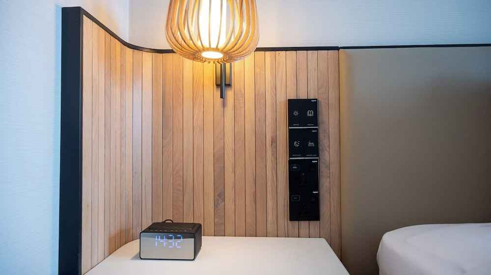 Standard Room Bay View (King Bed)