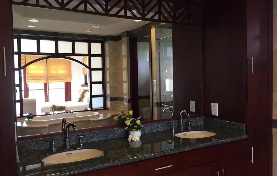 Villa Three Bedroom Beach Front Double