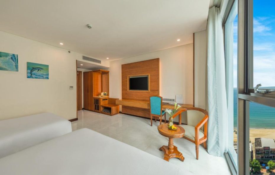 Deluxe Partial Oceanview Triple Room