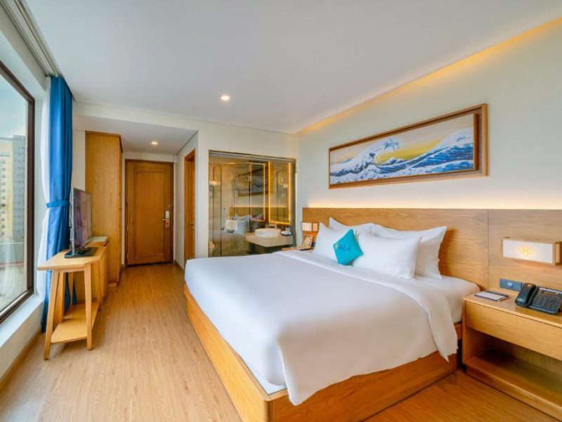 Superior with Cityview