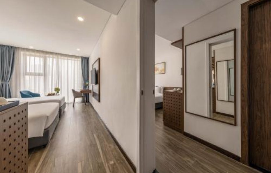 Connecting Family Room