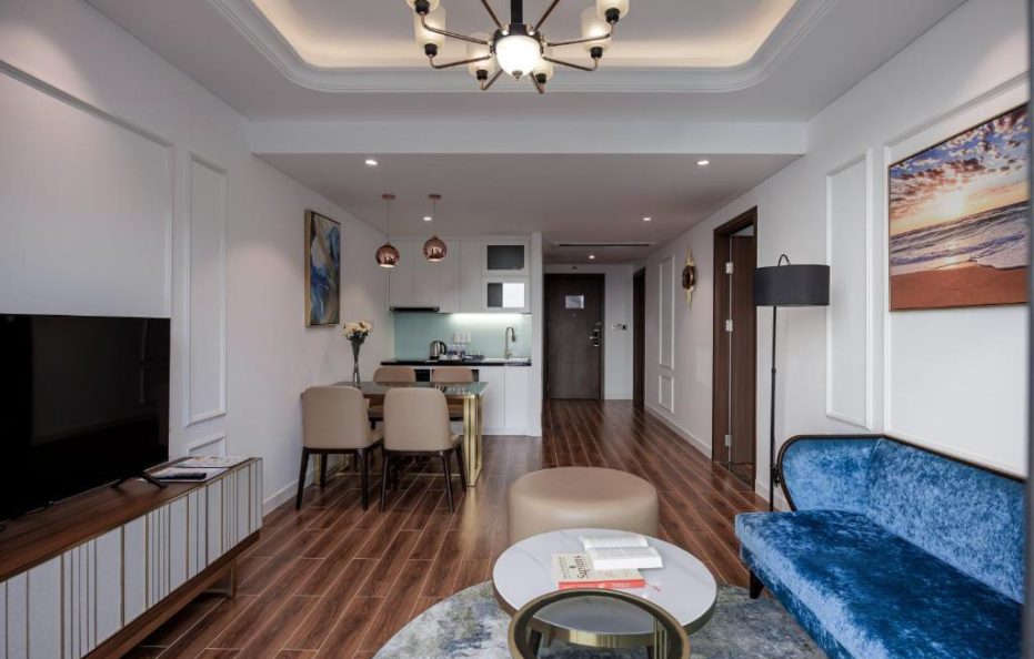 Apartment 2 Bedrooms Mountain View King + Twin