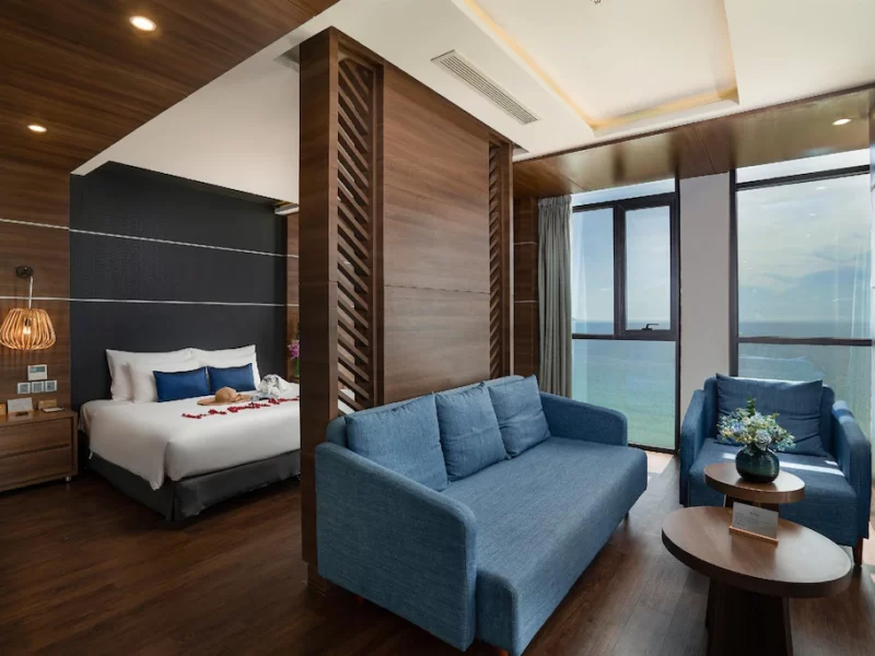 Beach Front Diamond Room