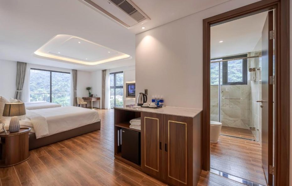 Family Moutain View King + Twin