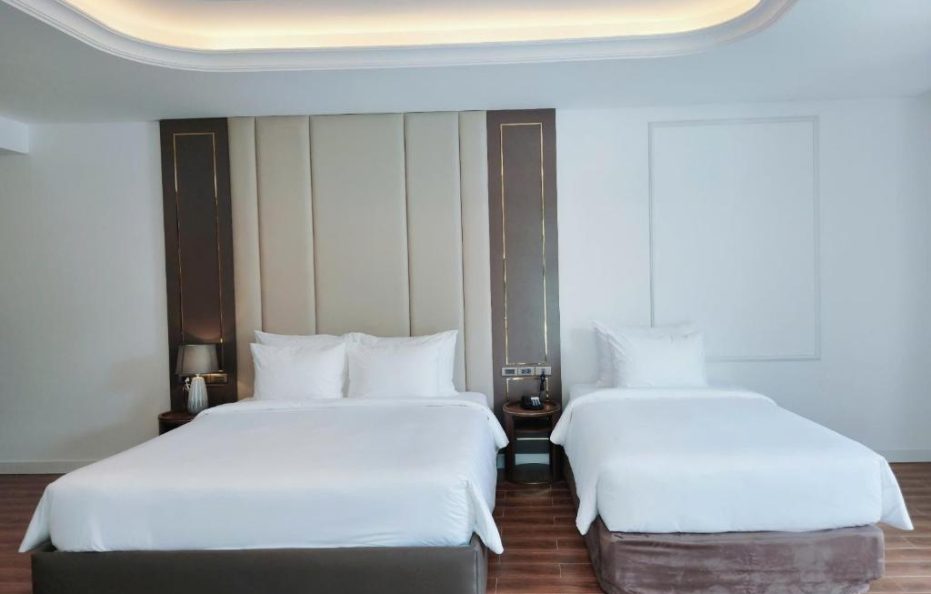 Premier Triple Mountain View 1K + 1S