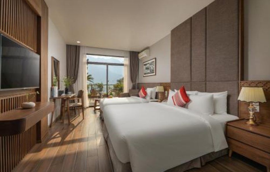 Grand Deluxe Mountain View