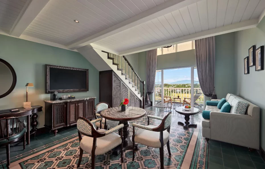 Executive Duplex Suite with Balcony