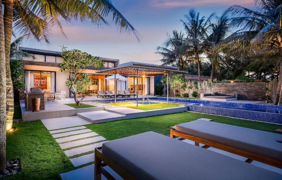 Three-Bedroom Beachfront Retreat Pool Villa