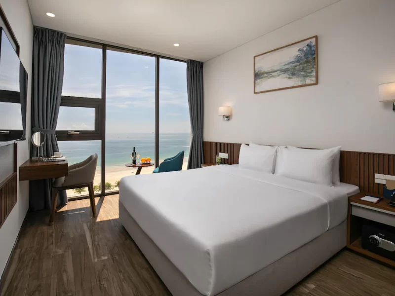 Suite Room with Oceanview