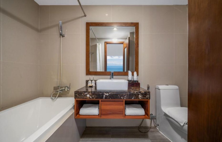 Junior with Seaview Room