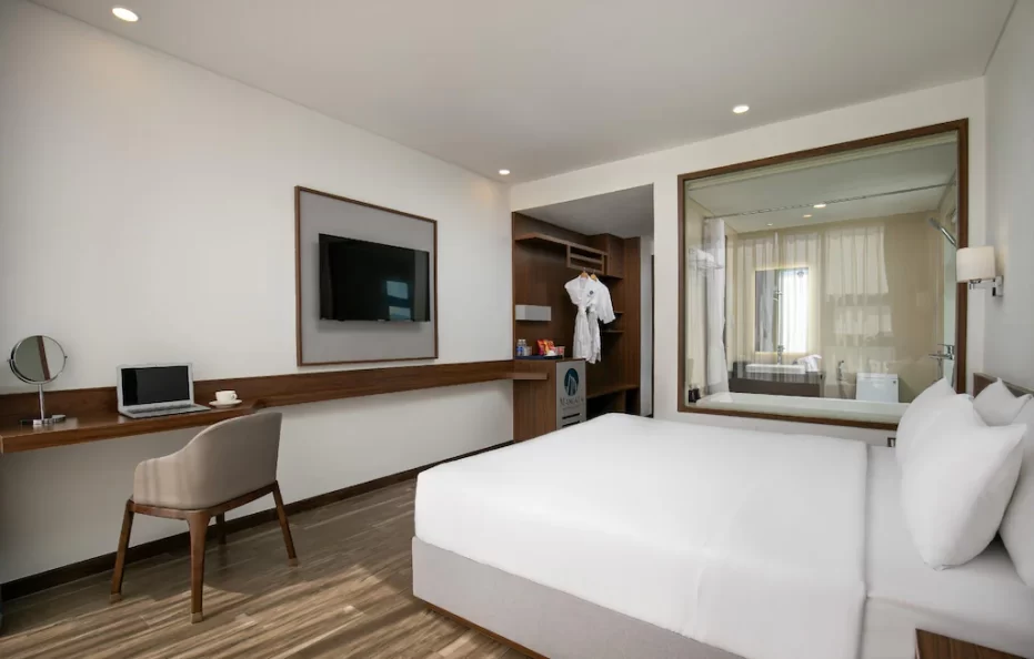 Execuitve Suite Room with Ocean View