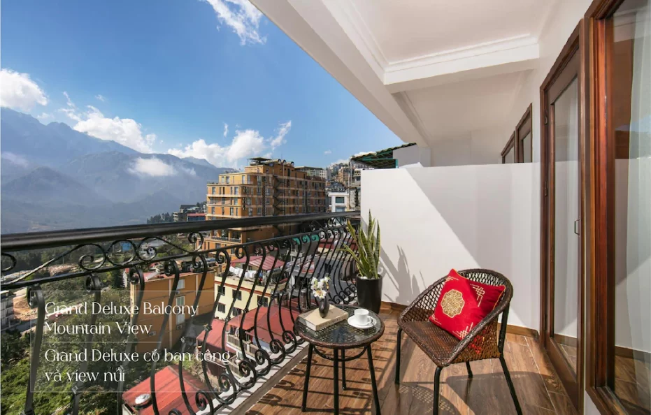 Premium Family Mountain View