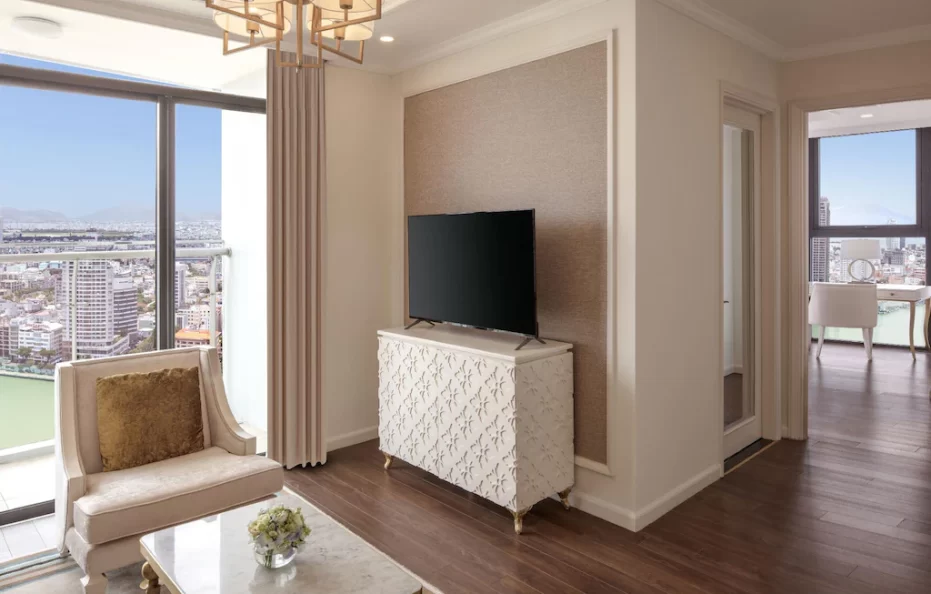 Suite Panoramic Riverview